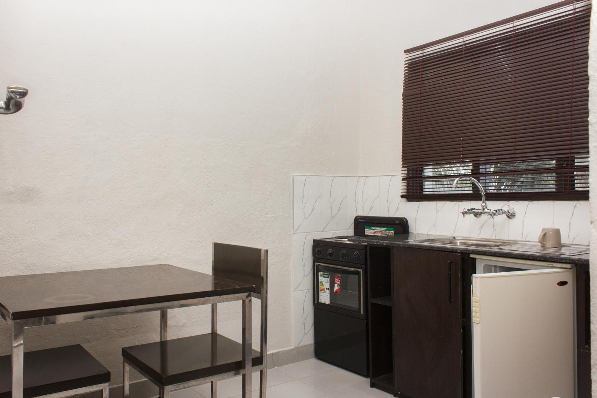 Cedar Place Limited Blantyre Dış mekan fotoğraf